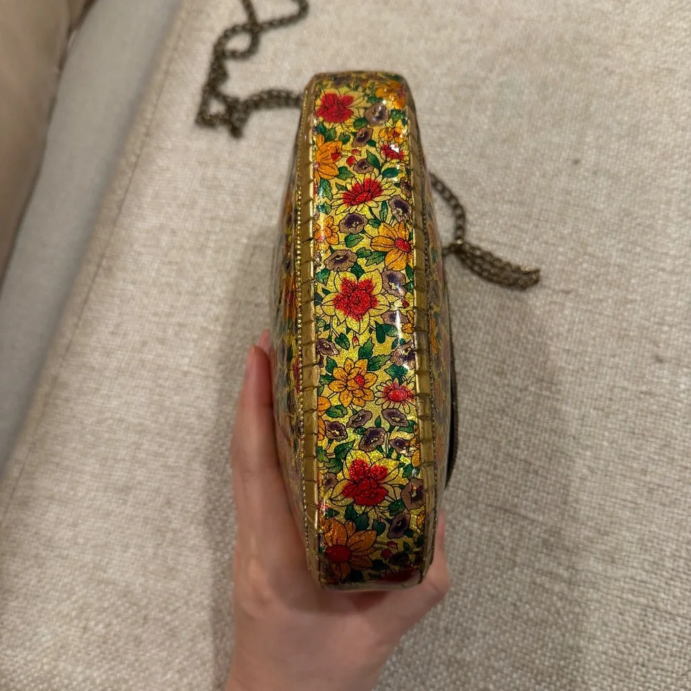 Antik Kraft Amoli Metal Clutch Purse in Floral Print - Picture 7 of 10